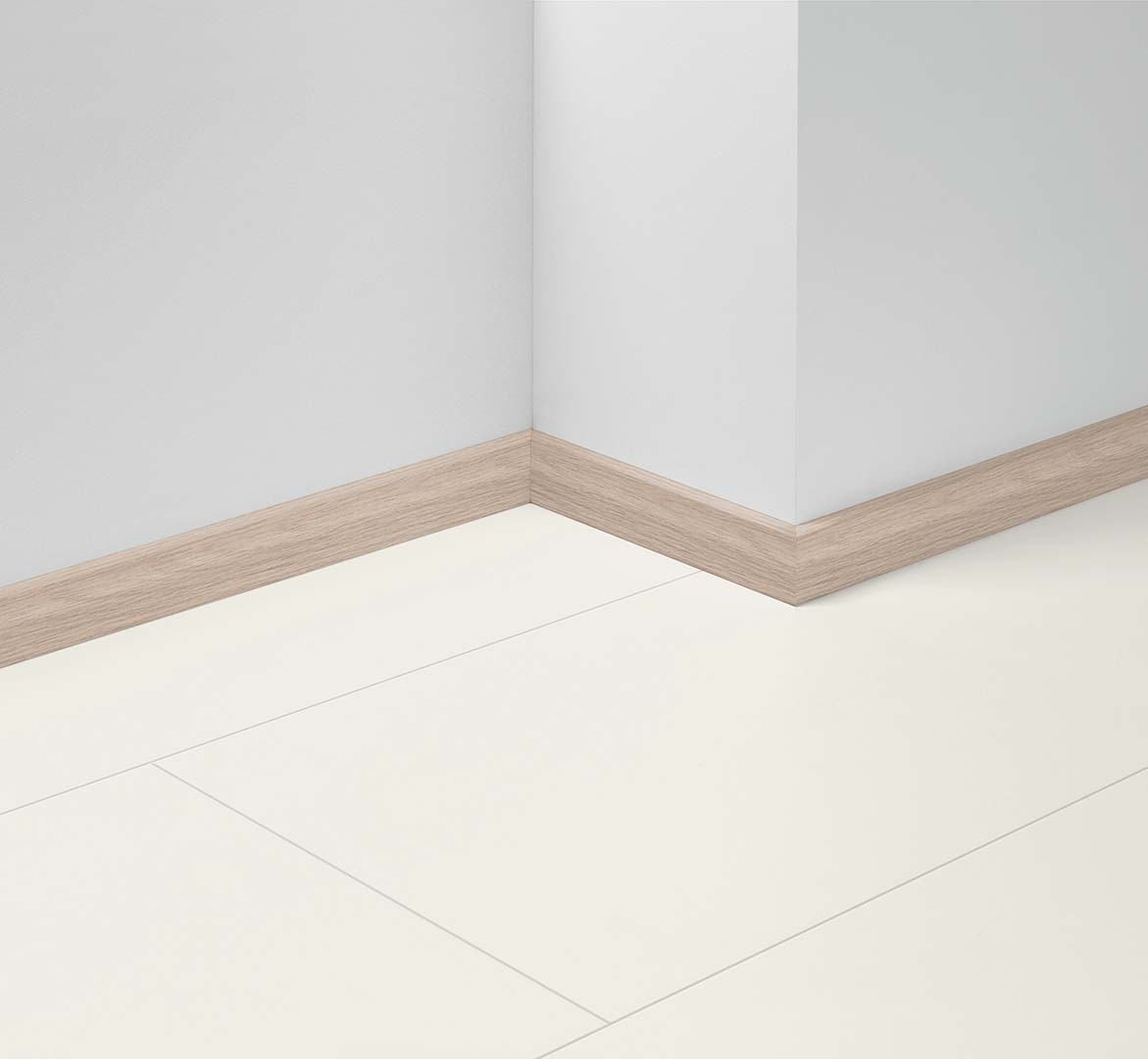 Plinthe assorti parquet 200 cm x5 cm